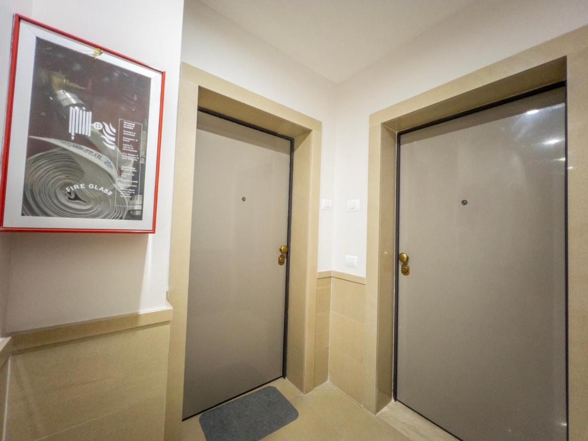 Pin Apartments Τίρανα Εξωτερικό φωτογραφία